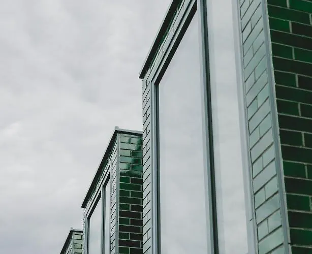 Leven مانشستر