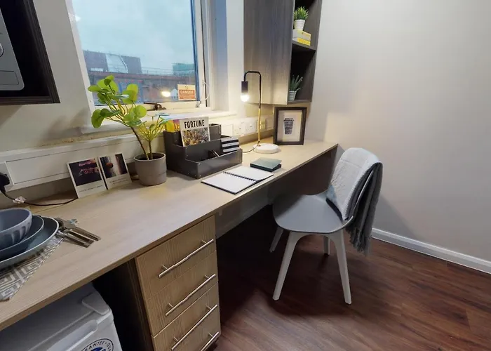 Iq Lambert House Манчестер