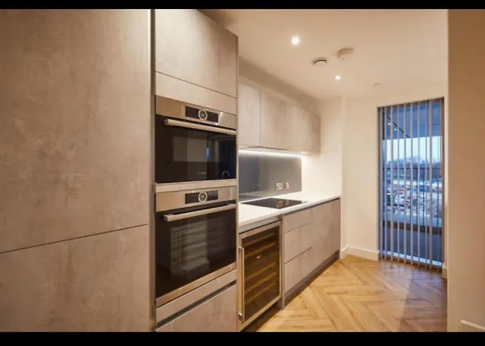 Luxurious Centre 2 Bed