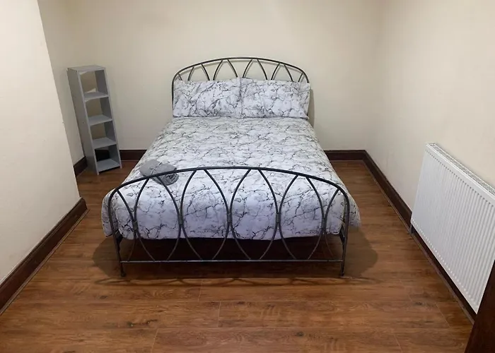 شقة 3/4 Bedroom House