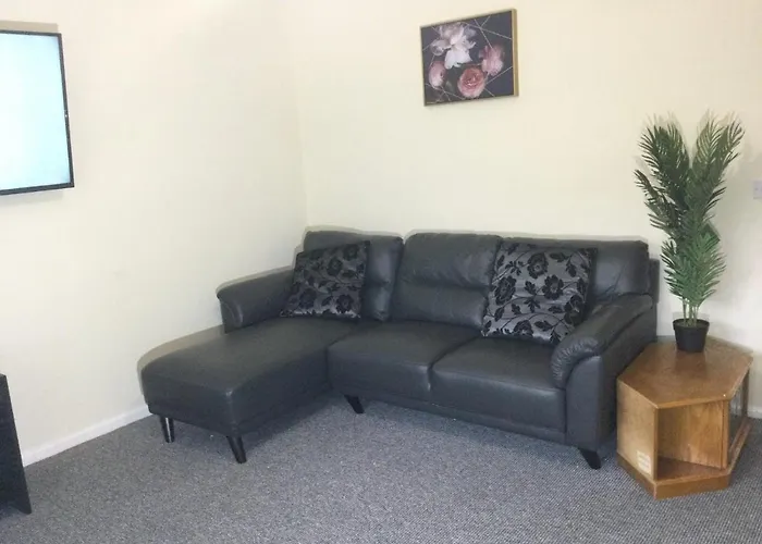 Residential Within Easy Reach Of Town 아파트