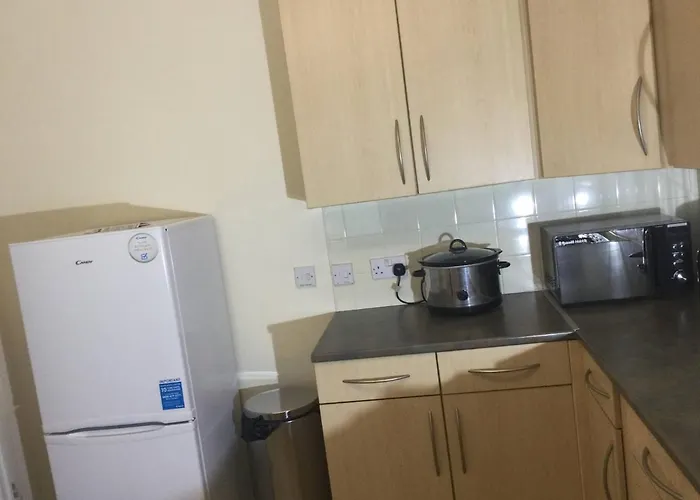 Residential Within Easy Reach Of Town Appartement Manchester