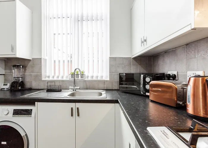 Clayton House - Spacious Near Etihad Stadium