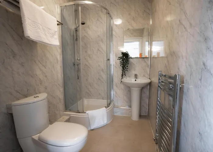 Milverton By Bevolve - Free Parking Hotell