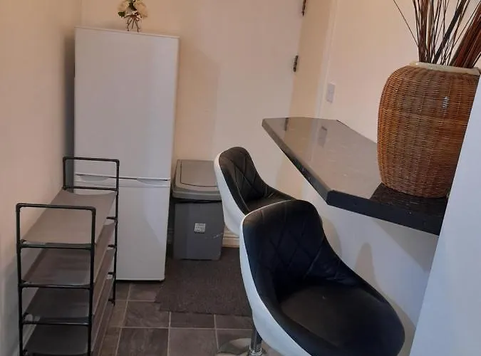 Διαμέρισμα Two Bedroom Ancoats With Private Entrance