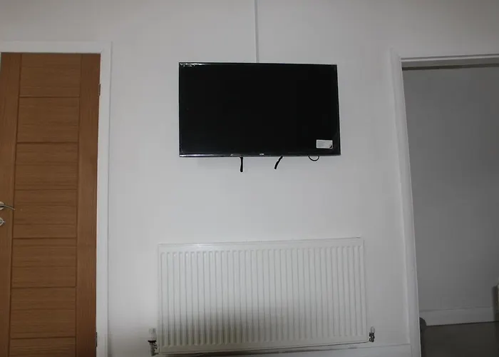 Beautiful, Spacious, Old Trafford Ferienhaus *