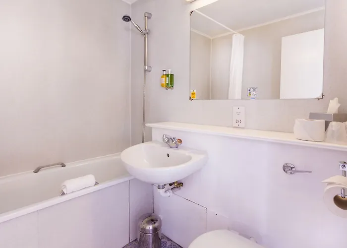 The Gardens Hotell 3*