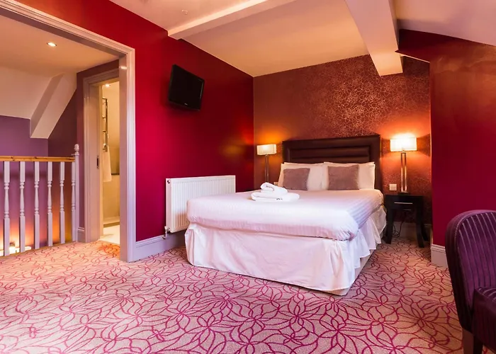 The Gardens 3* Manchester