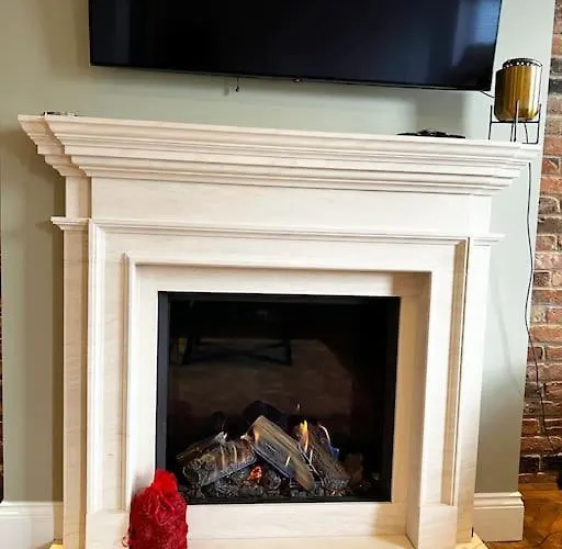 Luxury Close To The With Hot Tub & Bbq Fire Pit. * מנצ'סטר