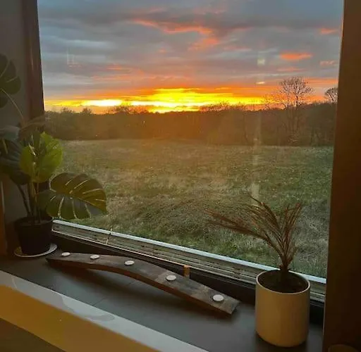 Luxury Close To The With Hot Tub & Bbq Fire Pit. Manchester