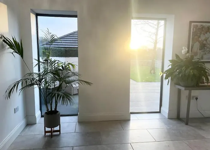 Luxury Close To The With Hot Tub & Bbq Fire Pit. מנצ'סטר