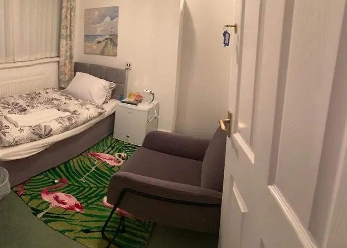 Гостевой дом Abimdot Exquisite Манчестер