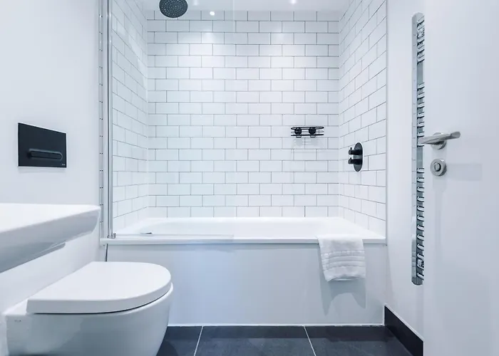 Hilltop Serviced - Piccadilly Apartamento Mánchester