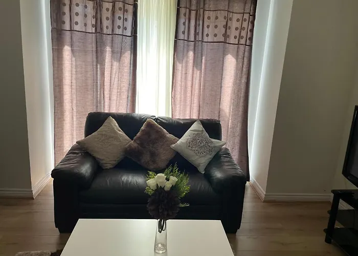 Paris Royal Paradise