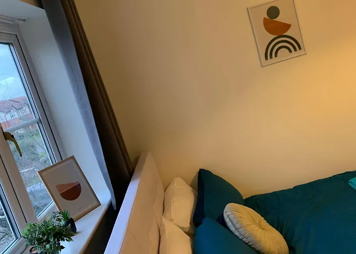 Spacious&amazing 4 Bedroom Detached House *