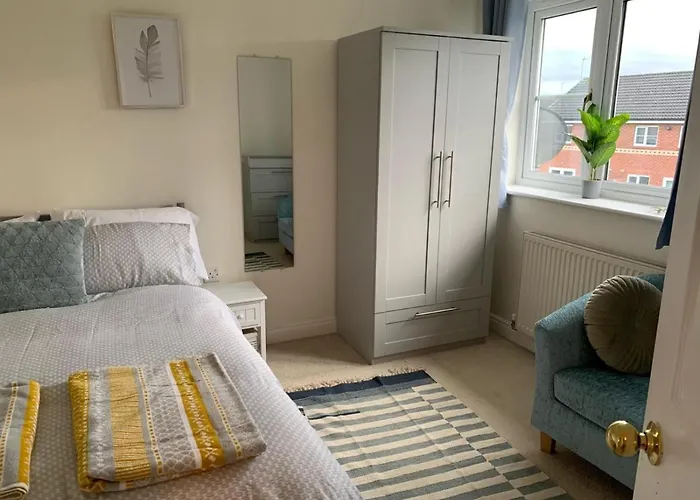 Spacious&amazing 4 Bedroom Detached House Mánchester