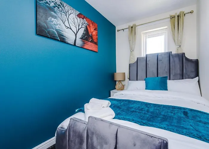 Casa de Férias Stylish 4 Bedroom Close To City Centre Manchester