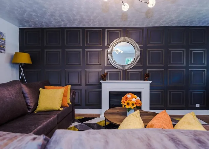 Дом отдыха Stylish 4 Bedroom Close To City Centre