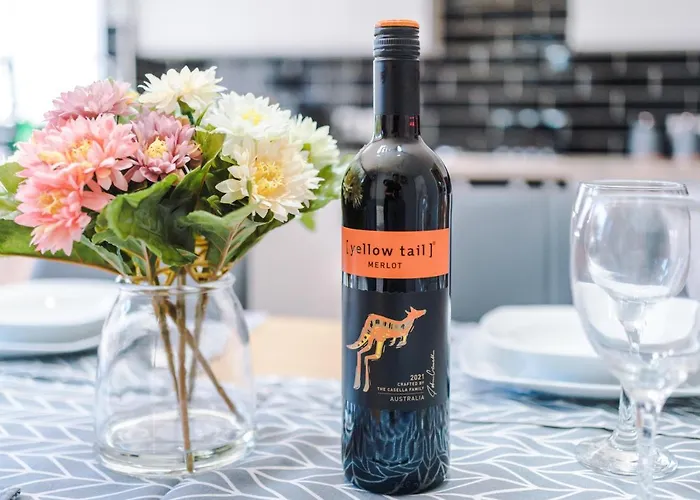 Stylish 4 Bedroom Close To City Centre Manchester