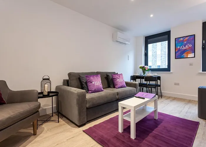 Pillo Serviced - Manchester