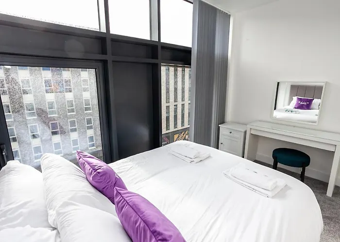 Pillo Serviced - Apartament *