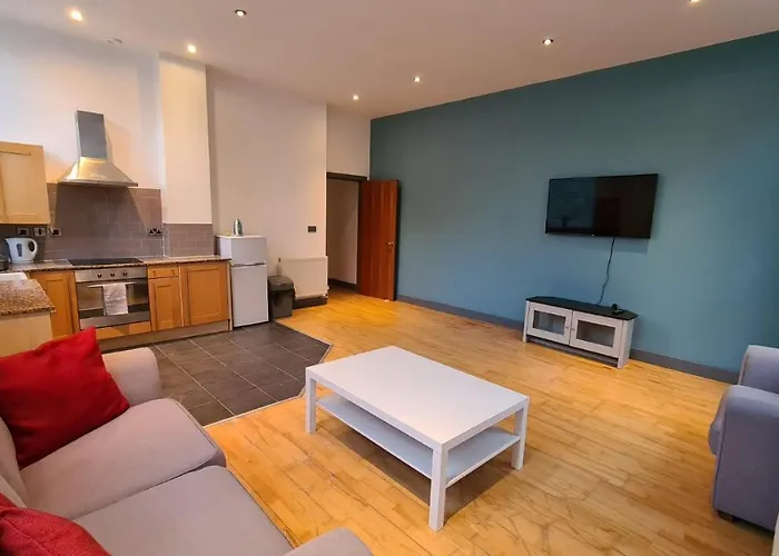 Spacious, Bright And Airy Centre Flat. Unique Converted Mill. * 맨체스터