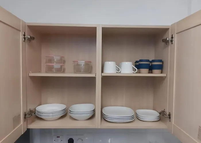 Appartement Entire Rental, Easy Reach To Etihad Stadium