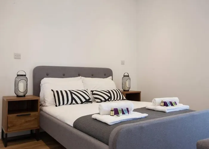 Pillo Serviced - Arena Manchester