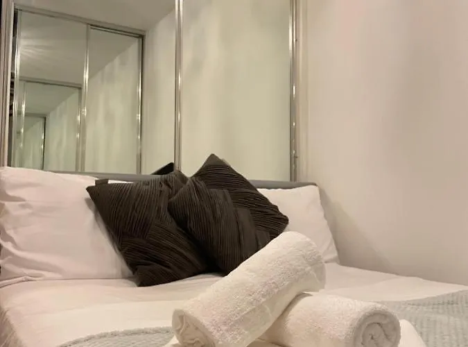 Wharf Premier - Free Private Parking Apartament