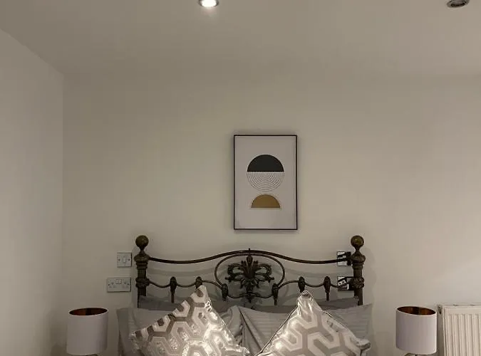 Luxury 2-bedroom In The Heart Of Centre *