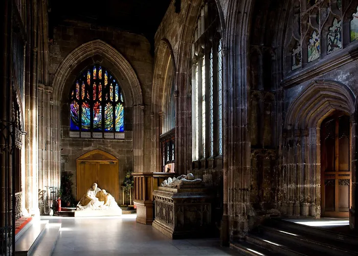 크라운 플라자 시티 센터