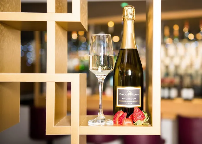 크라운 플라자 시티 센터 호텔