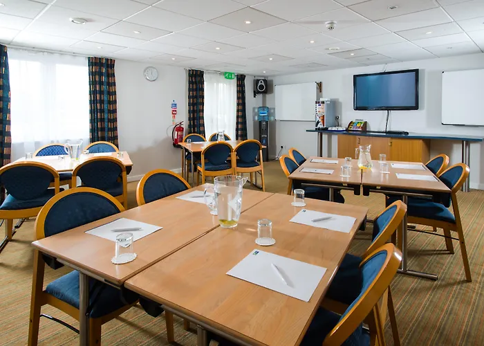 Otel Express East By Ihg 3*