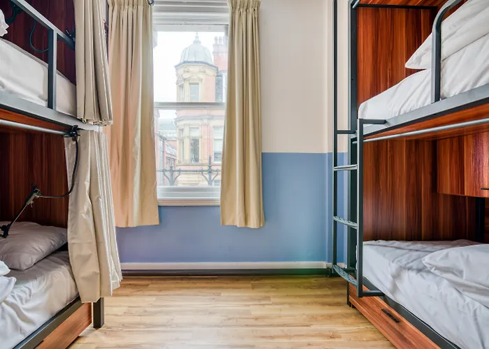 Malacuna * Μάντσεστερ