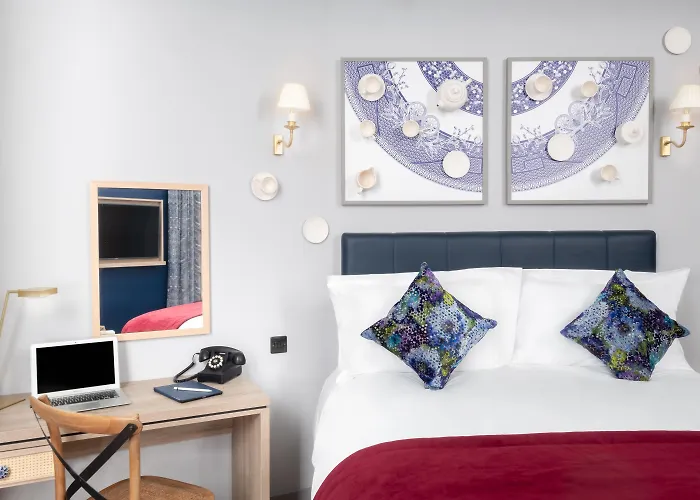 Hotel Indigo - Victoria Station By Ihg 4*