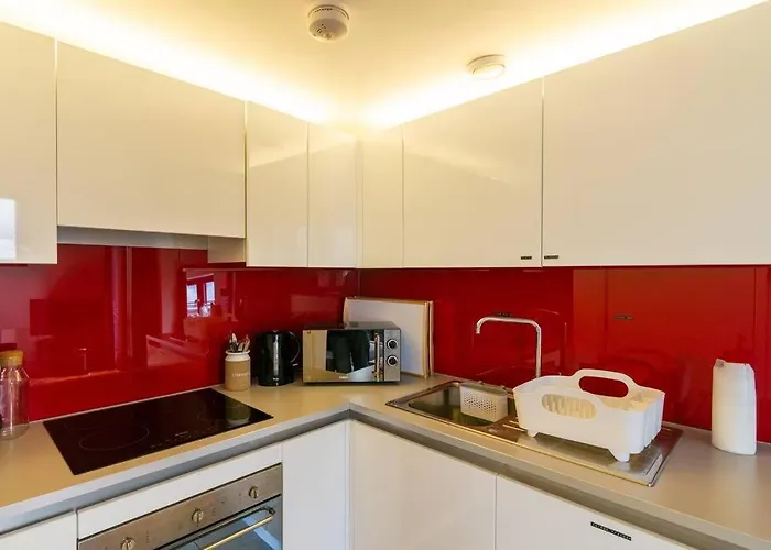 Canalside Flat In Ancoats, Manchester City Centre マンチェスター