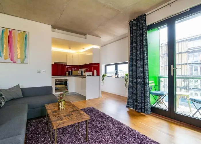 Canalside Flat In Ancoats, Manchester City Centre Apartment *