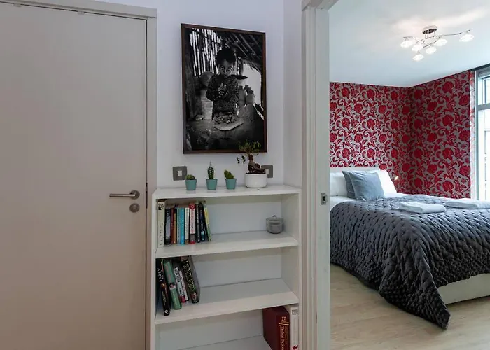 Iconic Luxury Apartament