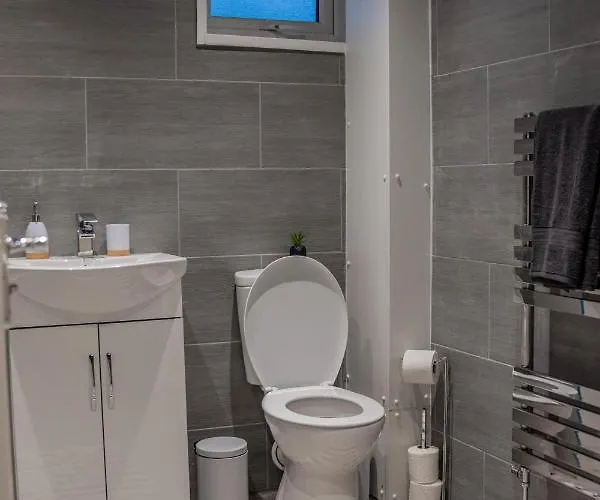 Bv Comfy Spacious 3 Bedroom House At Tatton Street Apartamento *