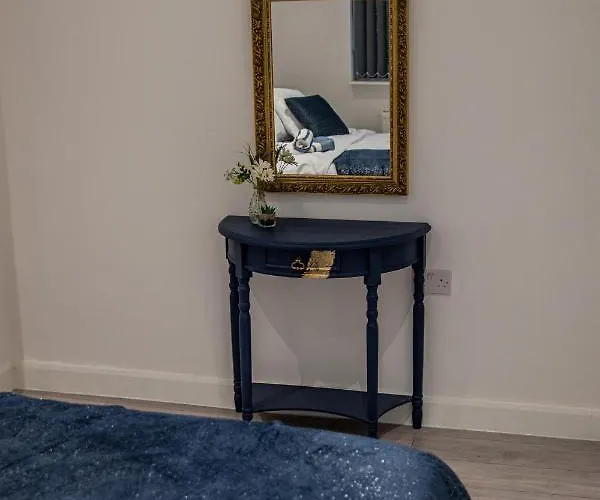 Bv Comfy Spacious 3 Bedroom House At Tatton Street Apartamento *