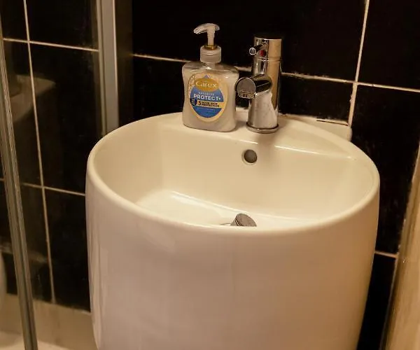 公寓式酒店 Empress House *