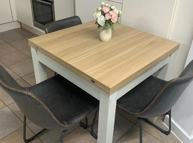 Wharf Premier - Free Private Parking Apartament