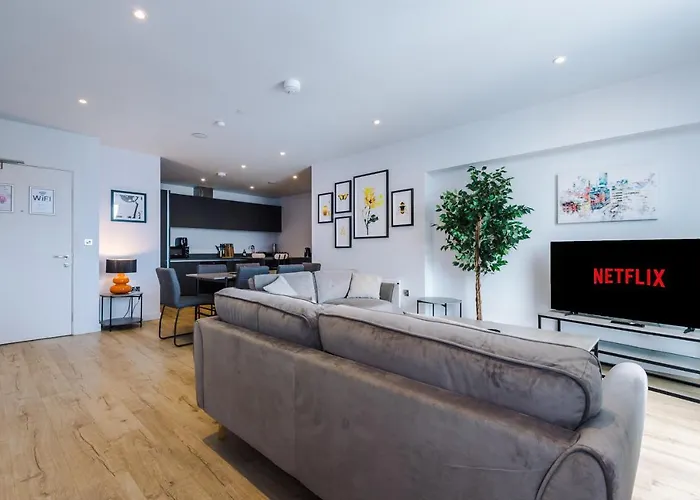 Hilltop Serviced - Deansgate Apartament *