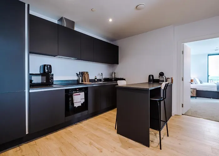 Hilltop Serviced - Deansgate Manchester