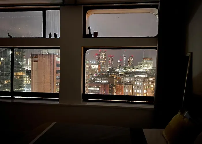 View 2 Bedrooms Flat דירה