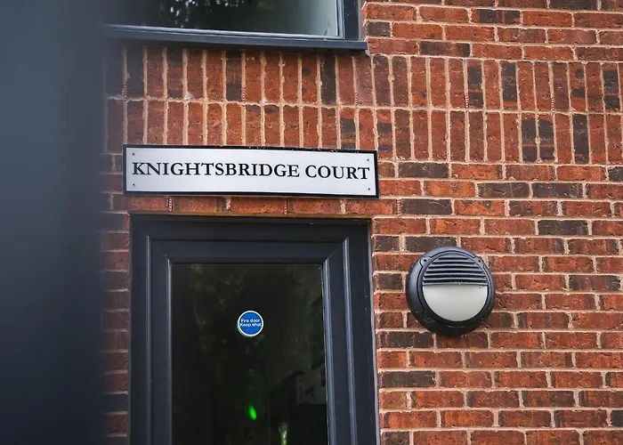 Centre 2-bed - New - Free Wi-fi - Apartman *