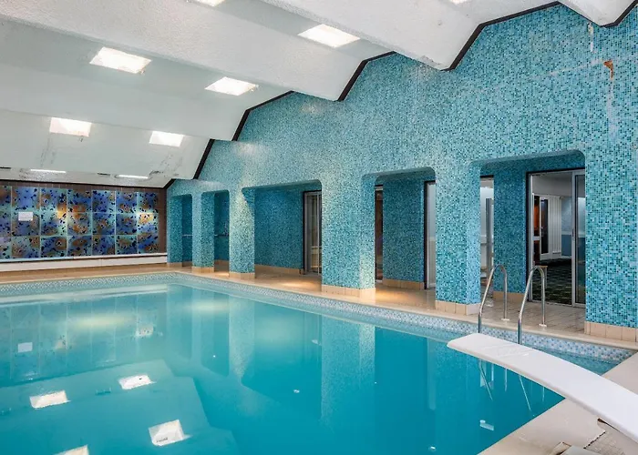 Beautiful 'mayfield' With Private Pool! Prázdninový dům *