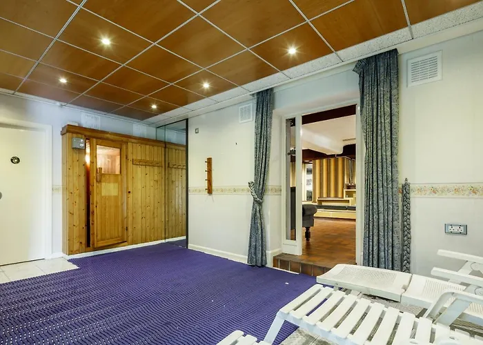 بيت للعطل Beautiful 'mayfield' With Private Pool!