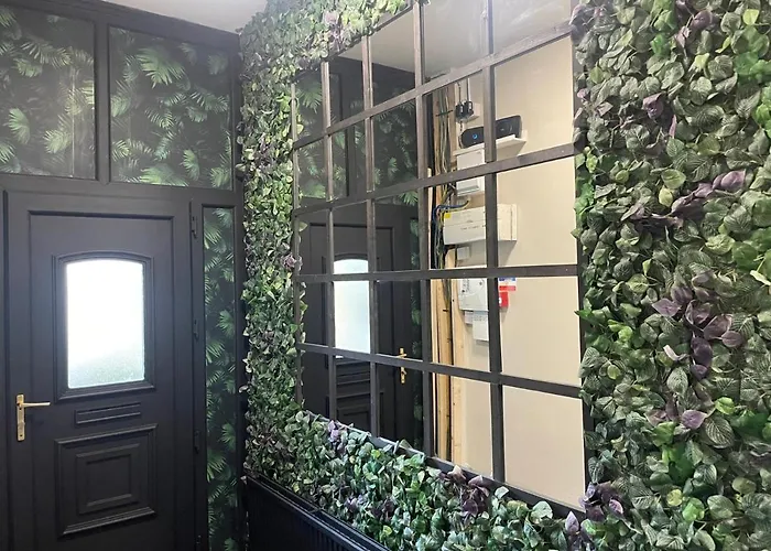 Апартаменты Deluxe In 20 Percent Off For Drake Concert Attendees!