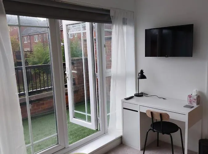 Πανσιόν Bankwellstreet 3*